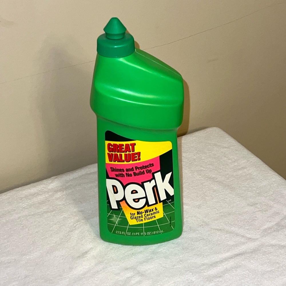 Vintage NOS Perk Floor Cleaner 27.5 oz No-Wax Ceramic & Tile Cleaner